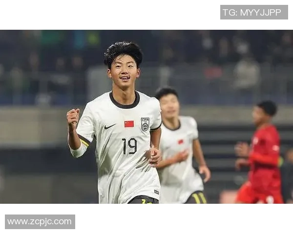 盐城足球明星男的成长之路与未来发展展望